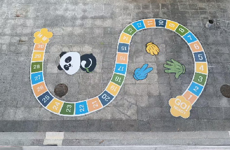 石门地面游戏彩绘